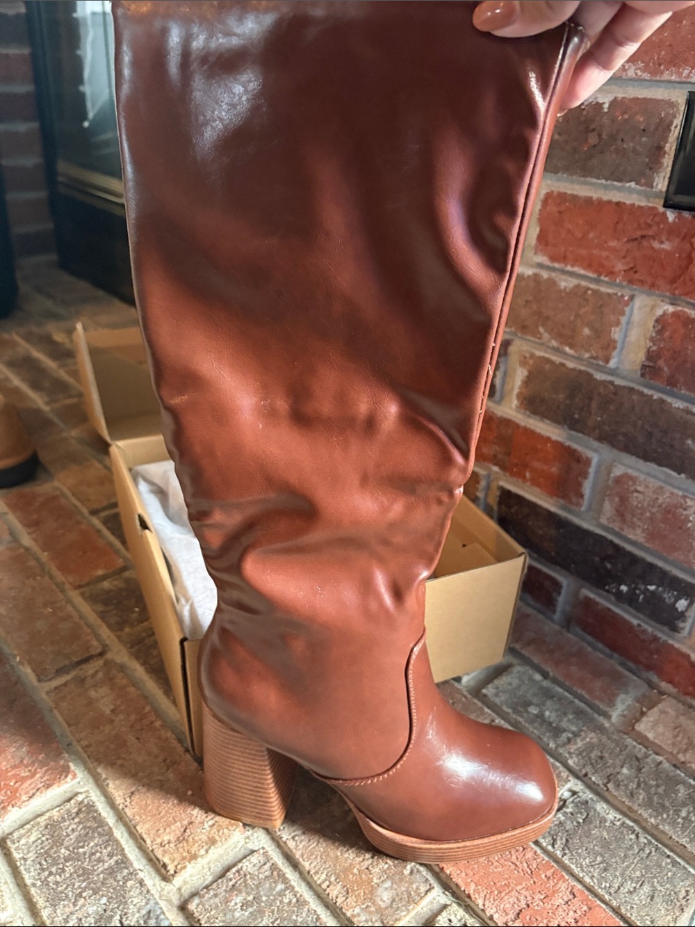 Women's Over-the-Knee Platform Heel Boots in Chestnut Brown